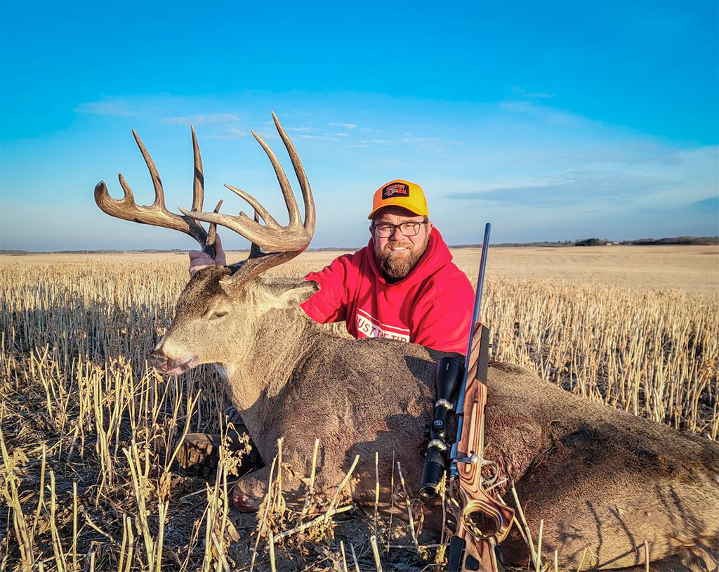 Canadian Whitetail TV